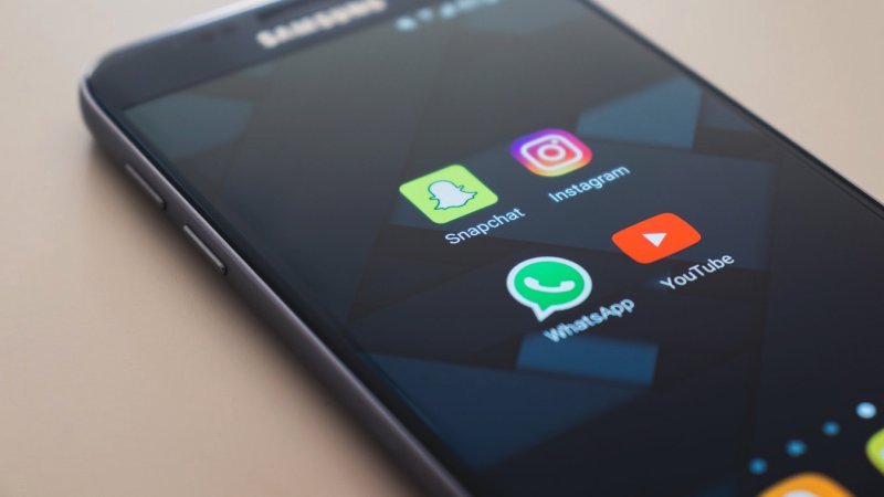 Pare de pagar por seguidores no Instagram Pare de pagar por seguidores no Instagram