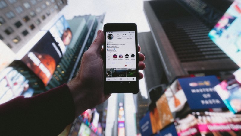 Pare de pagar por seguidores no Instagram Pare de pagar por seguidores no Instagram