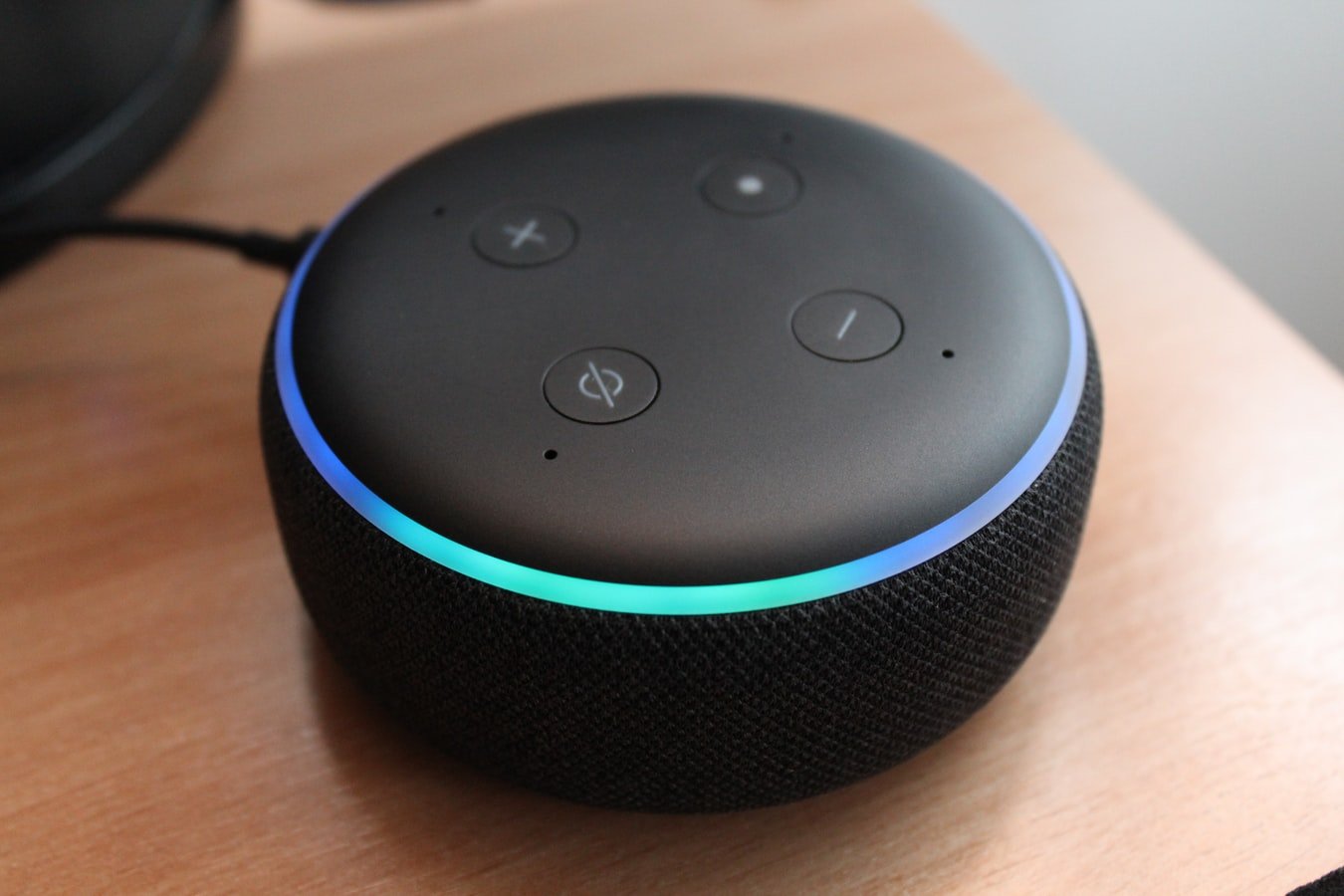 Por que a Alexa fica piscando verde? Como Desativar! Por que a Alexa fica piscando verde? Como Desativar! - alexa 3