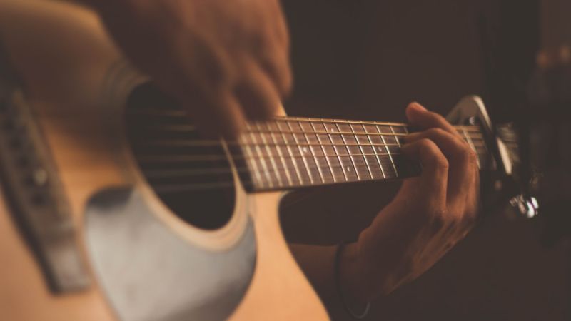 Os melhores cursos de violão online Curso de violão para iniciantes - mário cristão